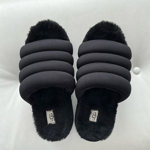 Ugg Puft Slide